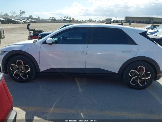 Hyundai Ioniq Se