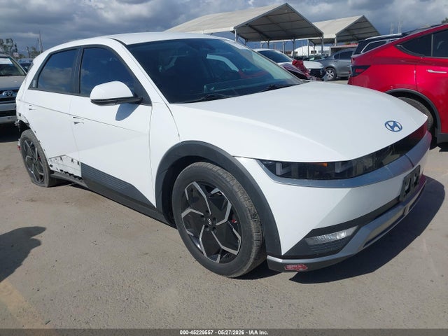 Salvage Hyundai Ioniq Image