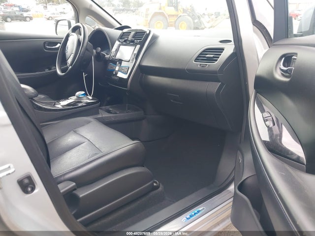 Nissan LEAF Sl