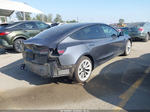 Tesla Model 3 Standard Range Plus Rear-wheel Drive