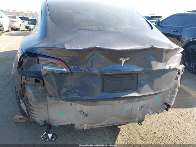 Tesla Model 3 Standard Range Plus Rear-wheel Drive