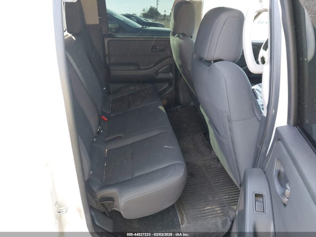 Nissan Frontier S 4x4