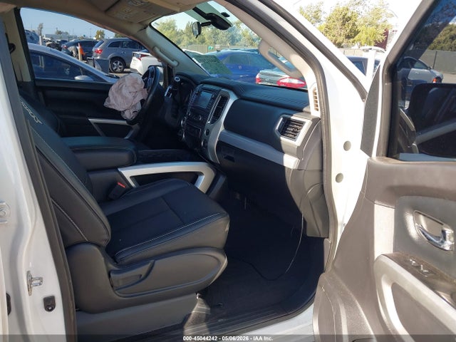 Nissan Titan Pro-4x