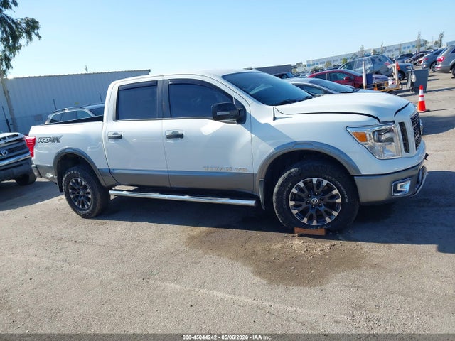 Nissan Titan Pro-4x