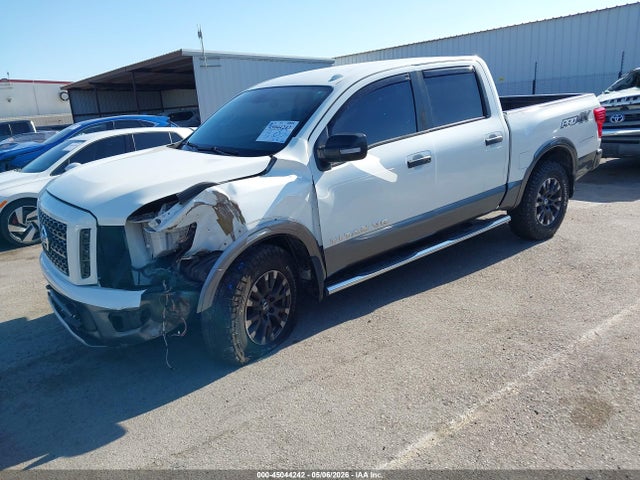 Nissan Titan Pro-4x
