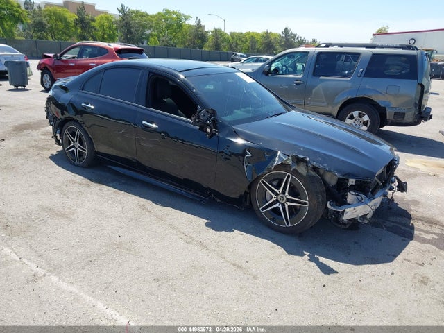 Salvage Mercedes-Benz C-Class Image