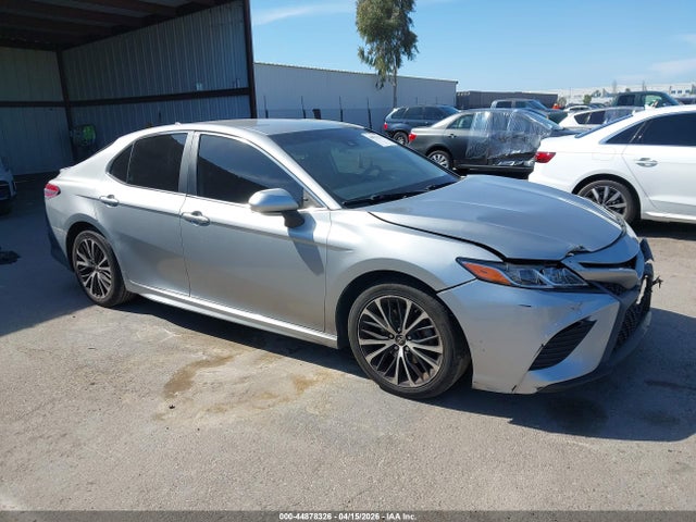 Salvage Toyota Camry Image