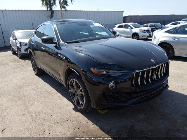 Salvage Maserati Levante Image
