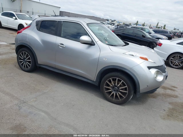 Salvage Nissan JUKE Image