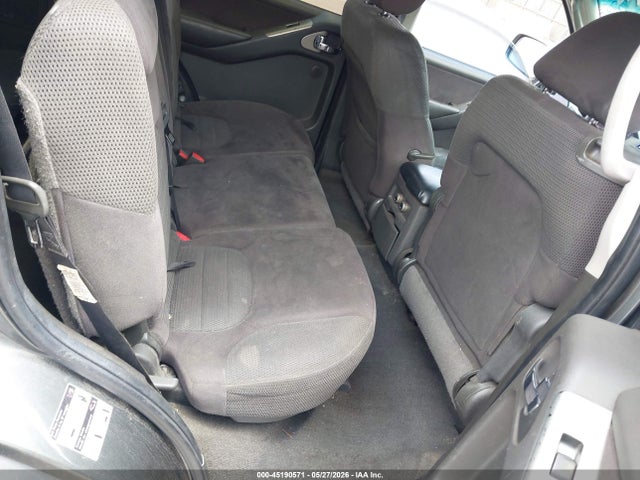 Nissan Pathfinder Se
