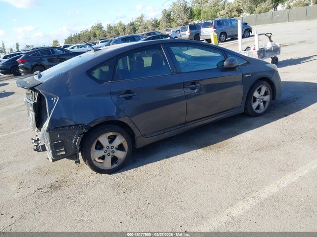 Toyota Prius Three