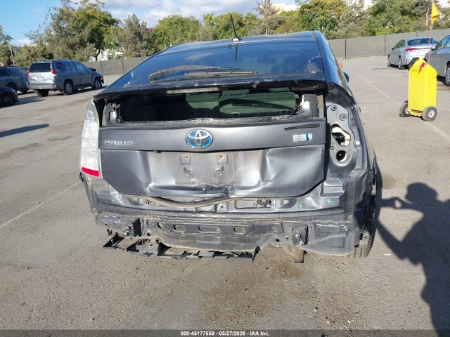 Toyota Prius Three