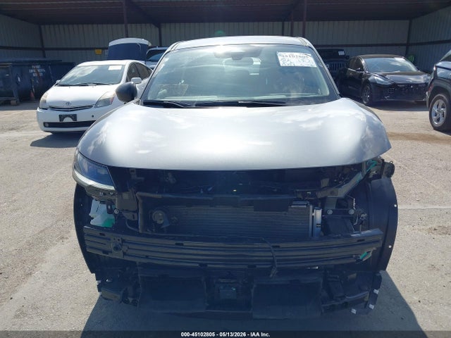 Nissan Kicks S