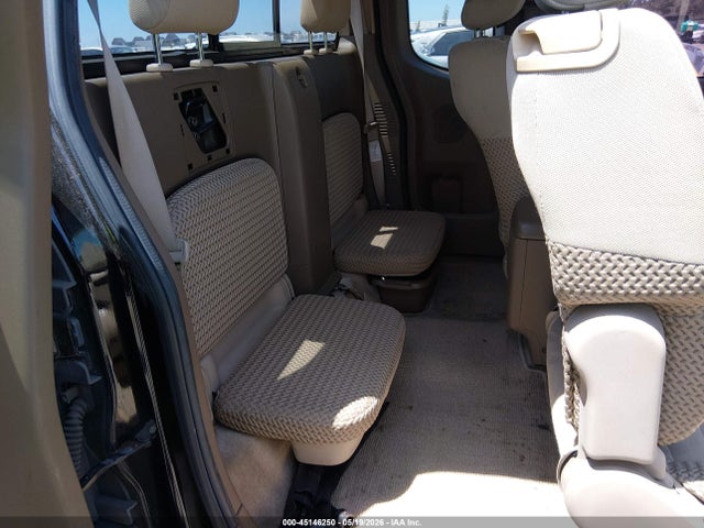 Nissan Frontier Se