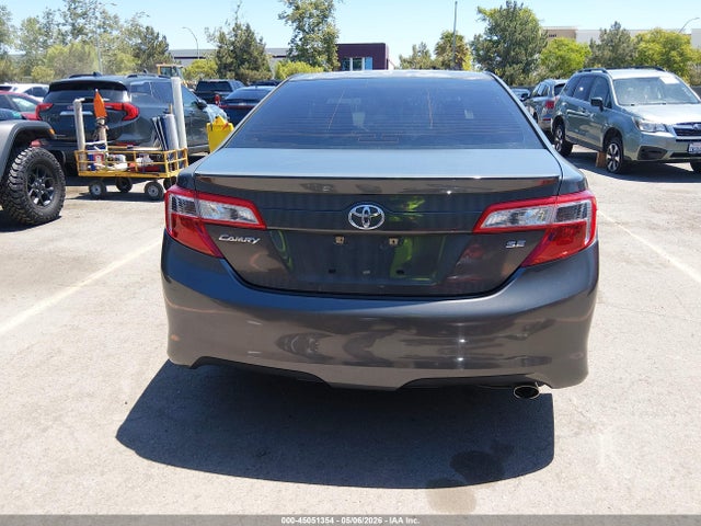 Toyota Camry Se