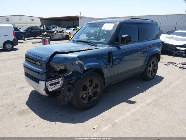 Land Rover Defender 90 P300 S