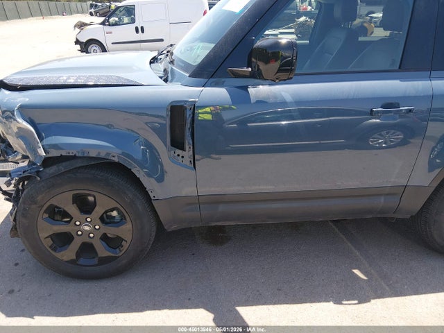 Land Rover Defender 90 P300 S