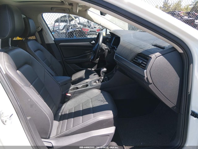 Volkswagen Jetta 1.5t Se