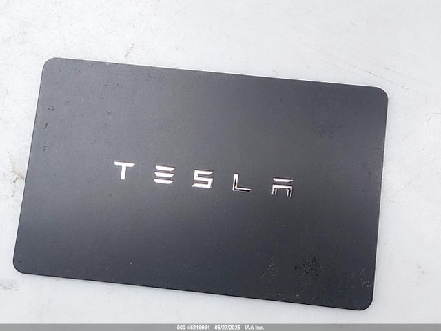 Tesla Model Y Long Range Dual Motor All-wheel Drive