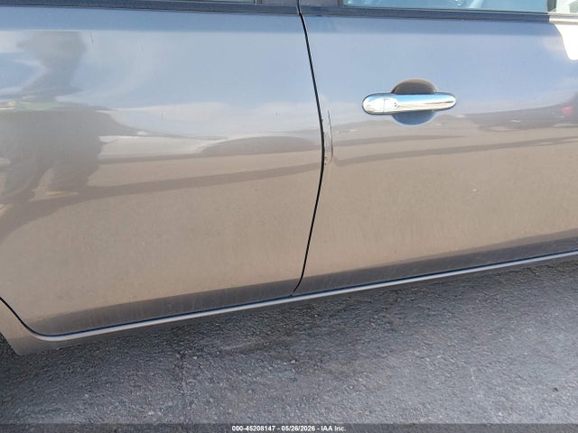 Nissan Versa 1.6 Sv