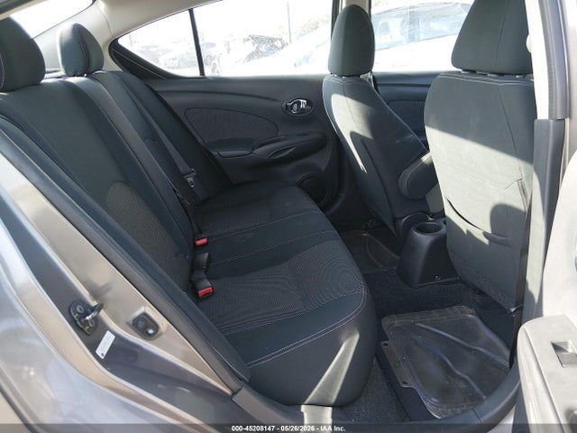 Nissan Versa 1.6 Sv
