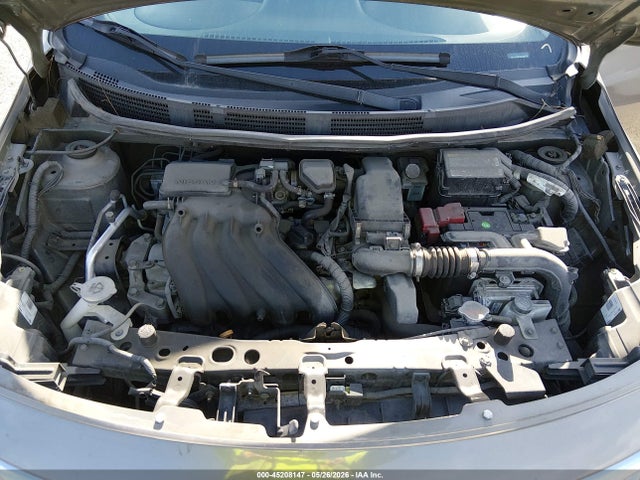 Nissan Versa 1.6 Sv