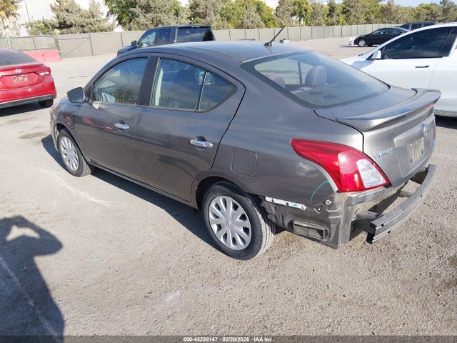 Nissan Versa 1.6 Sv