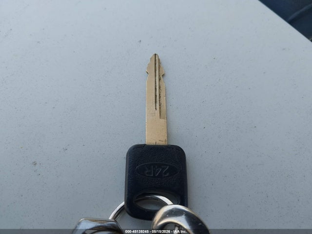 Ford E-450 Standard