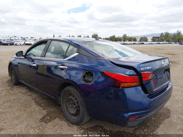 Nissan Altima S Fwd
