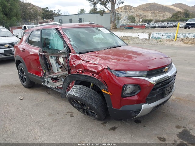 Salvage Chevrolet Trailblazer Image