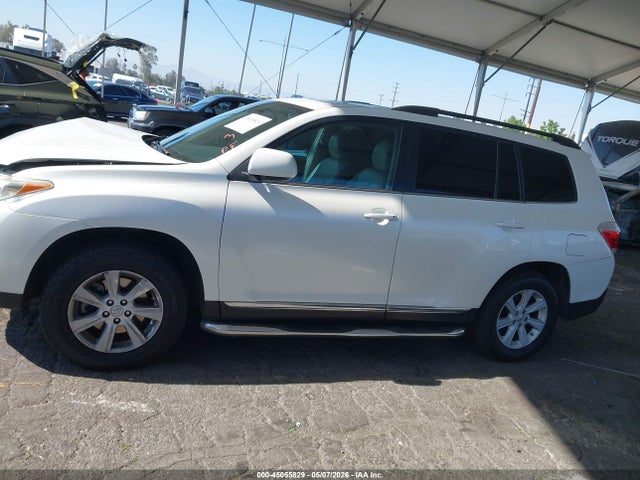 Toyota Highlander Se V6