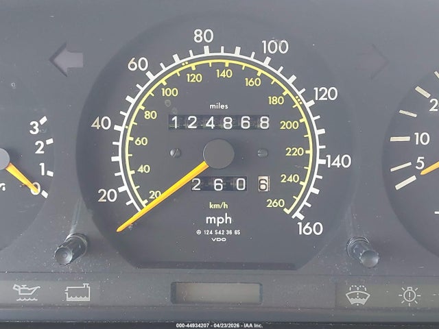 Mercedes-Benz E-Class 320