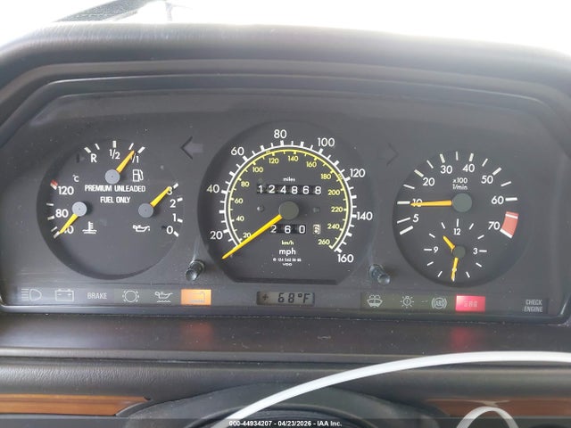 Mercedes-Benz E-Class 320