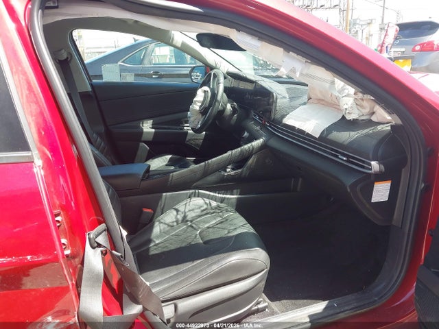 Hyundai ELANTRA Limited