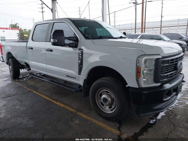 Salvage Ford F-250 Image