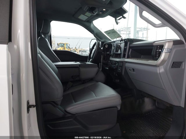 Ford F-250 Xl