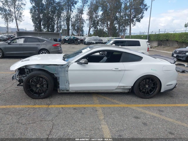 Ford Mustang Gt Premium