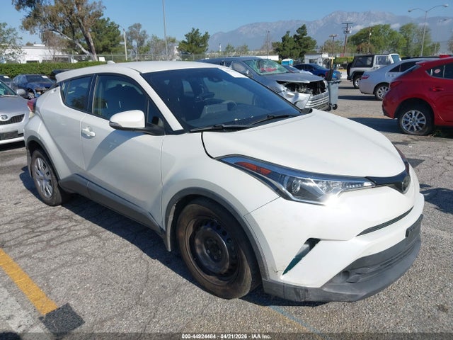 Salvage Toyota C-HR Image