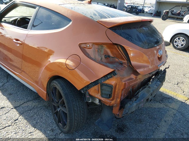 Hyundai VELOSTER Turbo