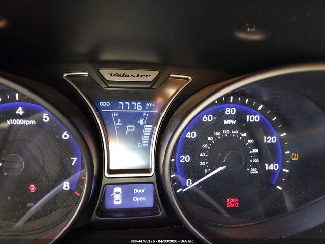 Hyundai VELOSTER Turbo