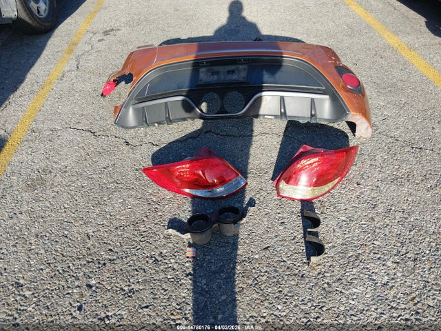 Hyundai VELOSTER Turbo
