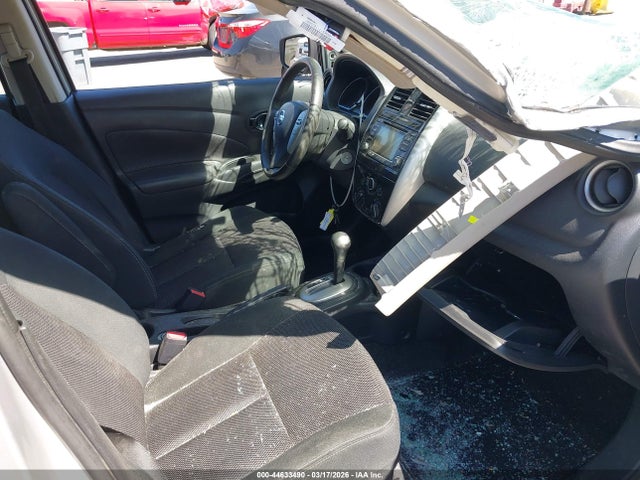 Nissan Versa 1.6 Sv
