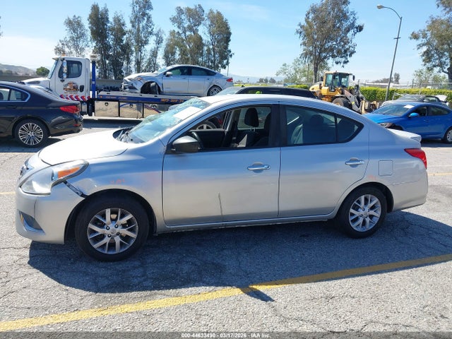 Nissan Versa 1.6 Sv