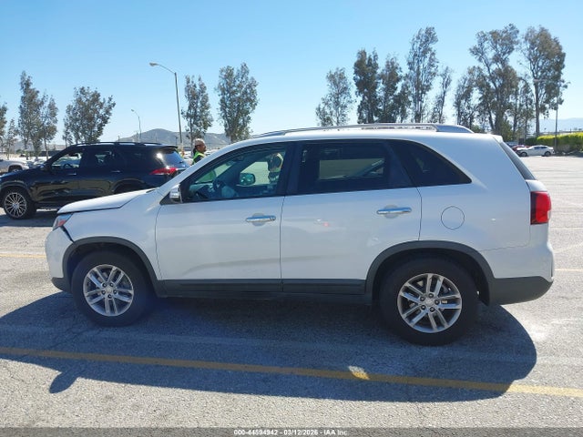 Kia Sorento Lx V6