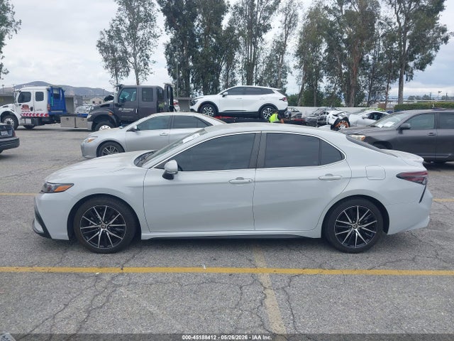 Toyota Camry Se