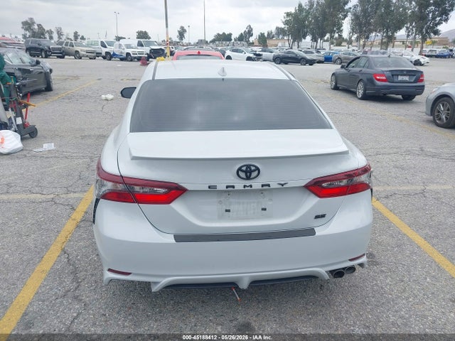 Toyota Camry Se