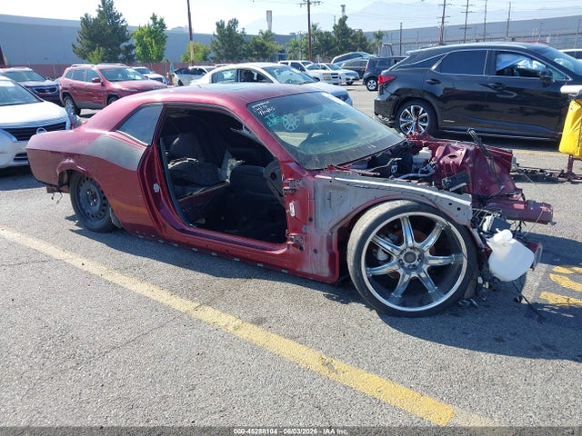 Salvage Dodge Challenger Image