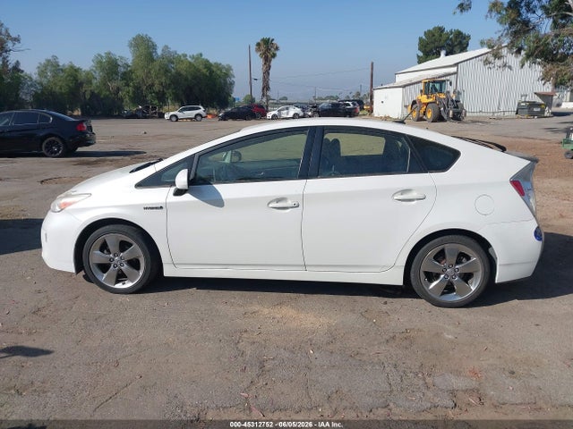 Toyota Prius Three Se