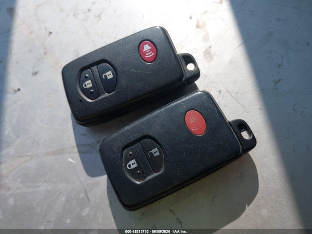 Toyota Prius Three Se
