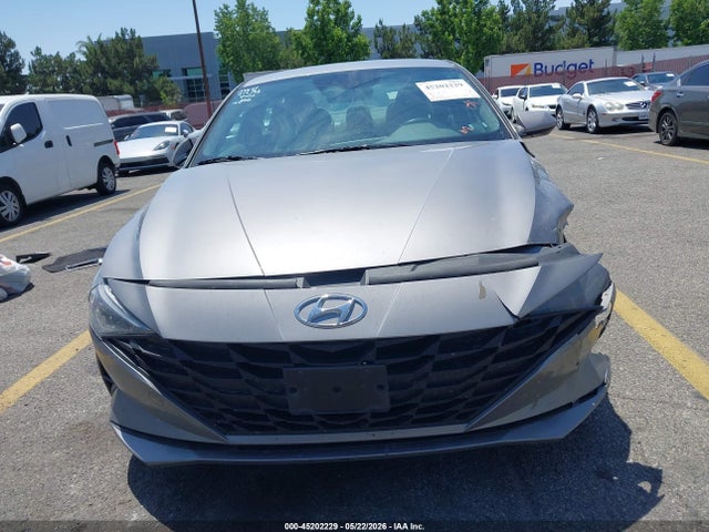 Hyundai ELANTRA Blue